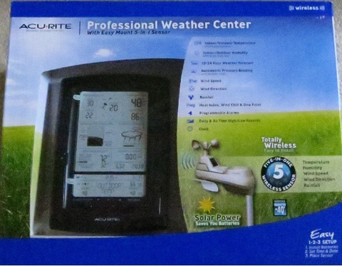 AcuRite - Professional Weather Center - Totally Wireless with 5-in-1 sensor